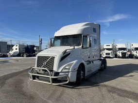 2024 Volvo VNL760