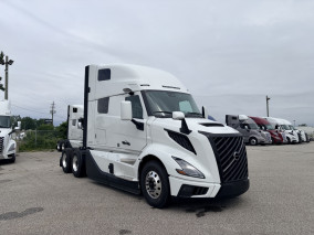 2027 Volvo VNL660